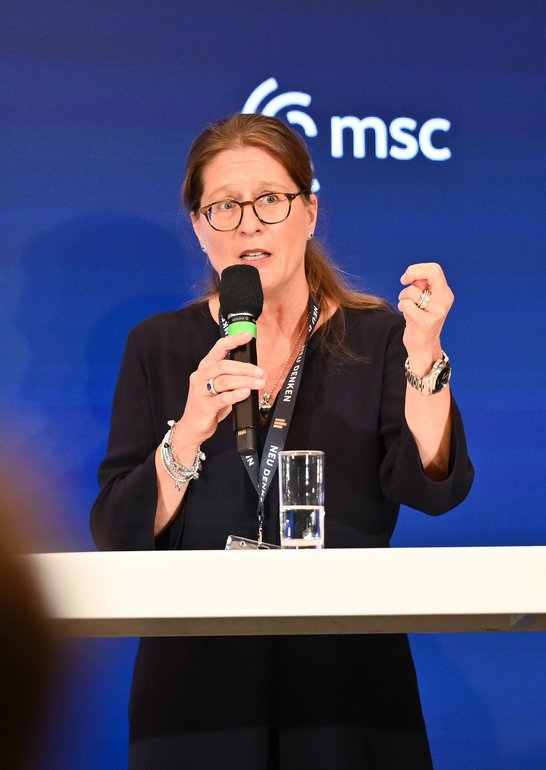 Susanne Wiegand nahm unter anderem am MSC-Panel „Mehr Verantwortung für Europas Sicherheitspolitik“ teil. 